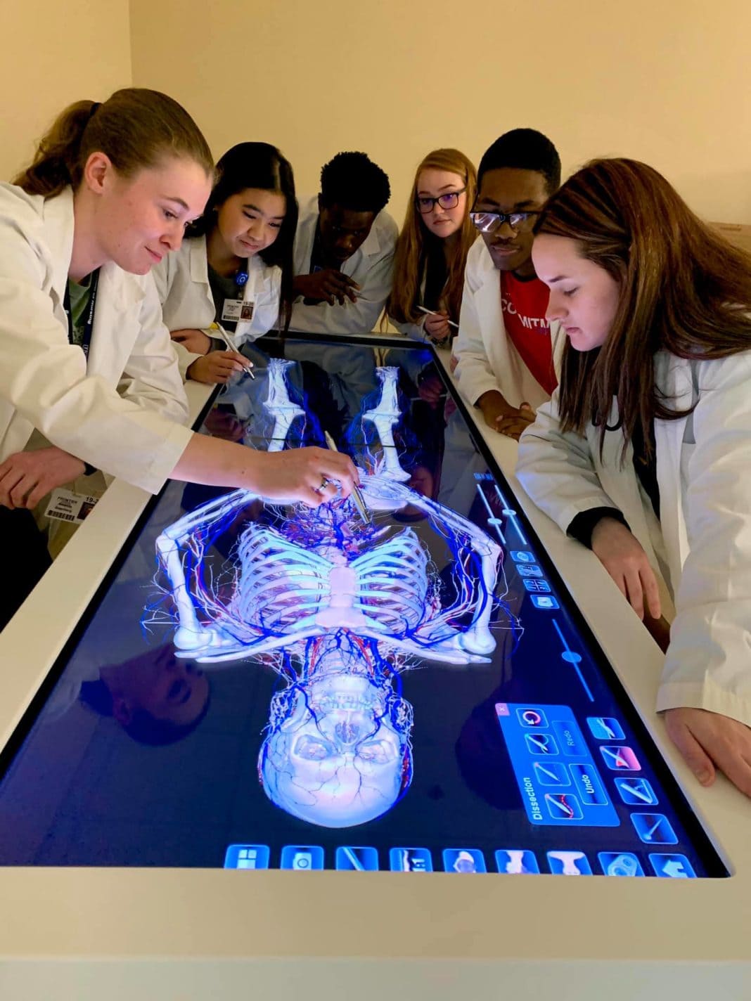 Mansfield ISD Anatomage Table Brings Anatomy To Life